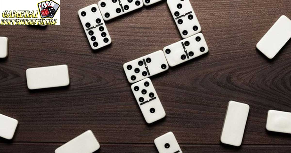 Luật chơi game bài Domino cho người mới