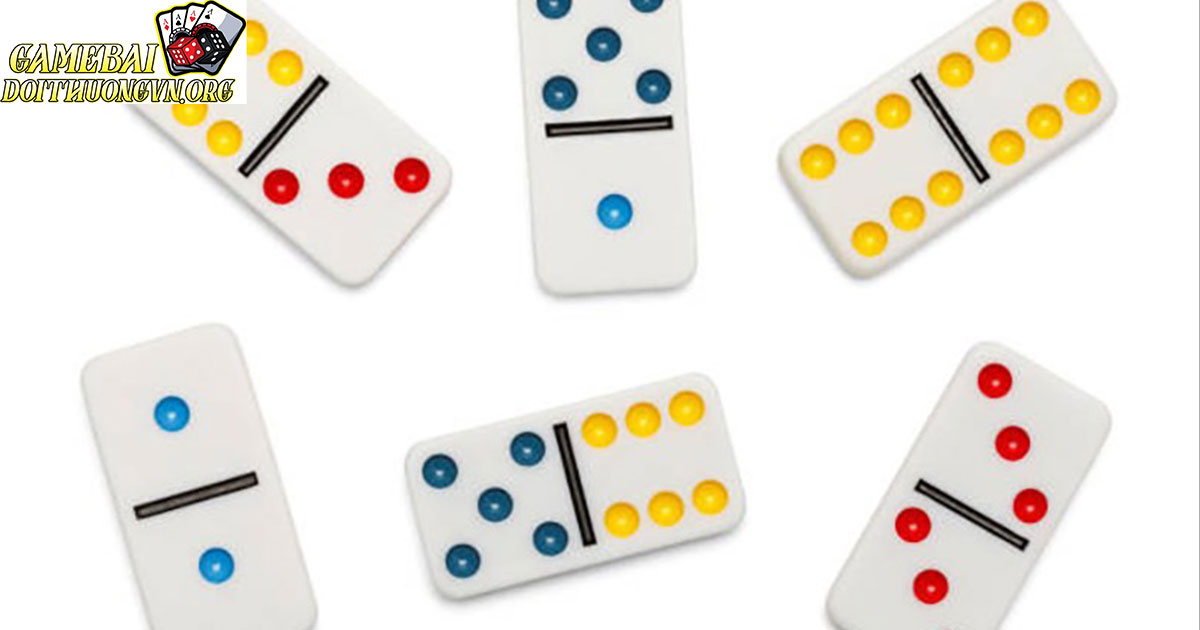 Game bài Domino là gì? Giải đáp cho tân binh